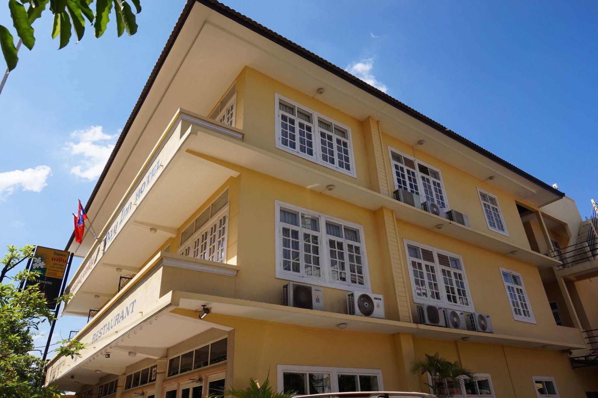 Day Inn Hotel Ban Nongdouang Exterior foto