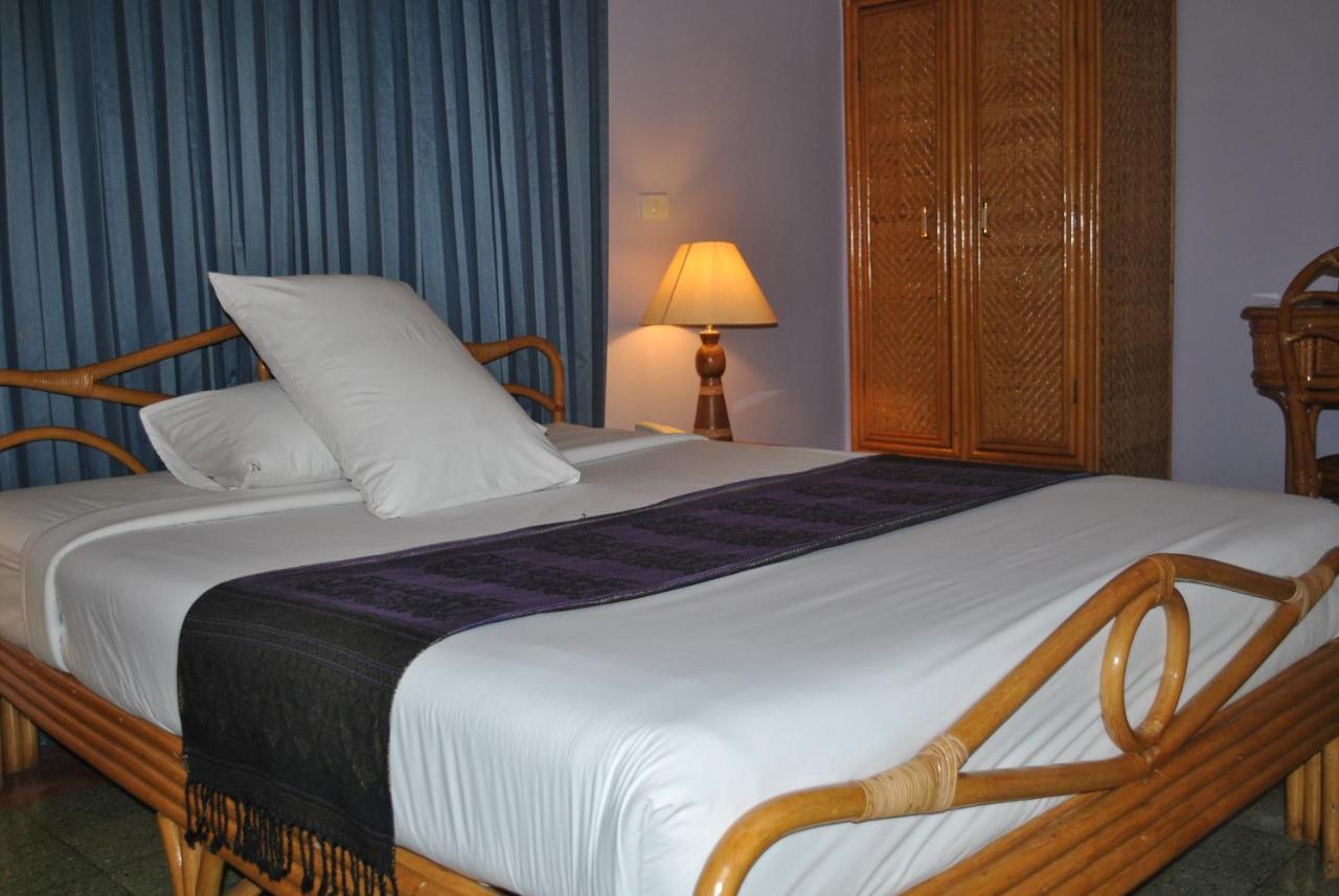 Day Inn Hotel Ban Nongdouang Exterior foto