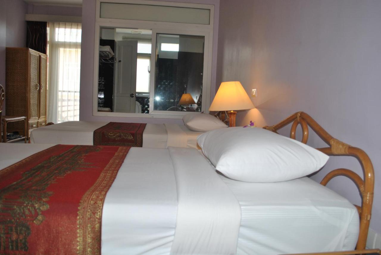 Day Inn Hotel Ban Nongdouang Exterior foto