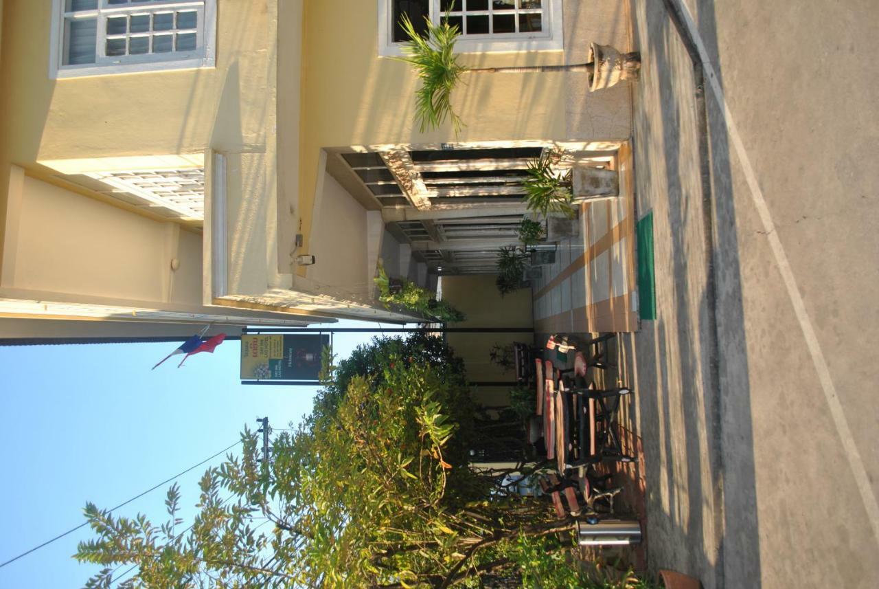 Day Inn Hotel Ban Nongdouang Exterior foto